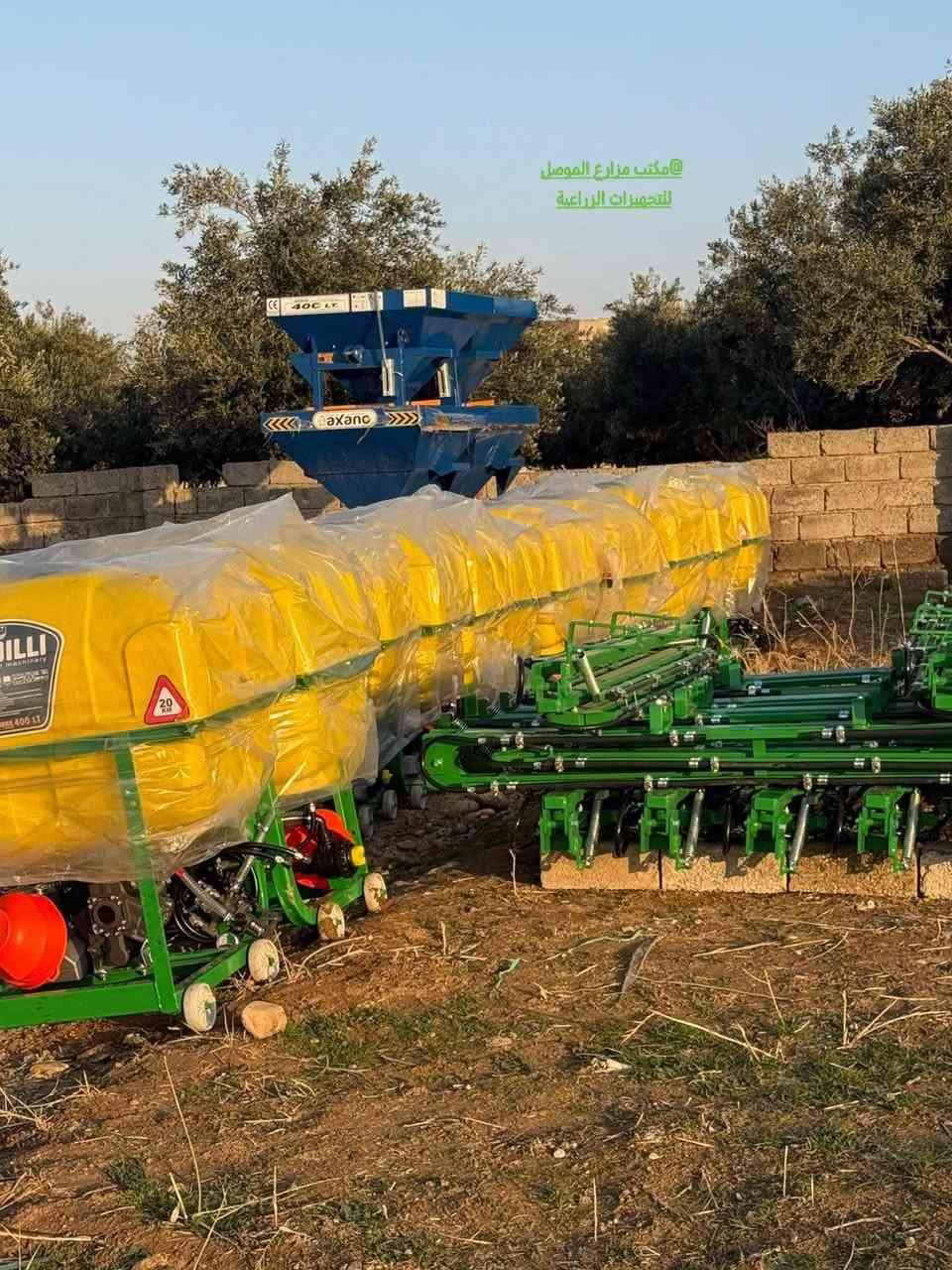 يعلن مكتب مزارع الموصل عن وصل
مرشات محمولة لرش المبيدات الزراعية
بمواصفات عالية وجودة معتمدة
السعات المتوفرة:
400 لتر – 600 لتر – 800 لتر
المنشأ: تركي
تمتاز بالكفاءة العالية وسهولة التشغيل، ومناسبة لمختلف الاستخدامات الزراعية، مع متانة في التصنيع لضمان عمر تشغيلي طويل.
📍 العنوان:
الموصل – الفيصلية – الشارع الرئيسي
📞 للتواصل والاستفسار:
***********
***********
