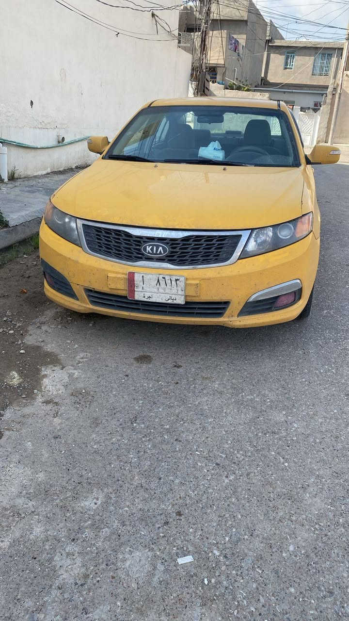 سلام عليكم اخوان أوبتما صفره موديل ٢٠٠٩ سياره نضيفه وجاهز ة من كلشي تحويل ثاني يوم السياره بسمنه مكان ديالى السعر ٨٥ وبيها مجال اتصل ودلل *********** ممتواجد ع الفيس فقط اتصال
