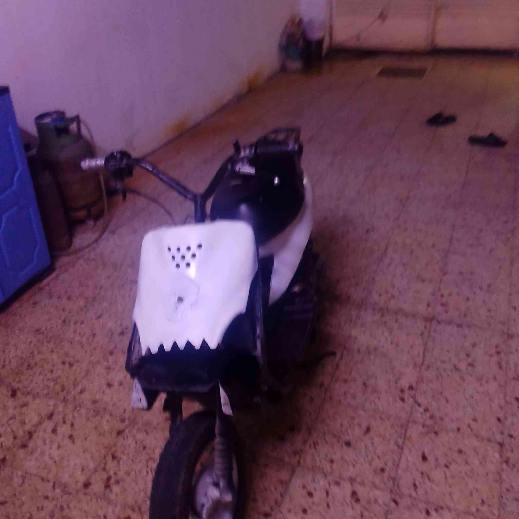 متاح مطور نحله 9, زروفة شاصي شرط مكينه خرسه شلعه فول مطور مل لعب سعر 175 وبي مجال مكان الموصل ايسر


**إذا كنت صاحب هذا الإعلان وتريد حذفه لأي سبب، رجاءا أرسل رسالة إلى الدعم الفني**