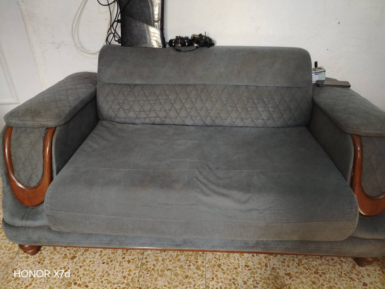 تخم تركي سرير نضافه 90%
السعر350
العنوان السماوه الاسكان


**إذا كنت صاحب هذا الإعلان وتريد حذفه لأي سبب، رجاءا أرسل رسالة إلى الدعم الفني**