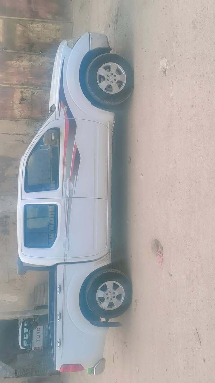 نيفاره مديل ١٢مكفواله كفاله عامه رقم اربيل كليزي سياره مكفواله كفاله عامه مكاني بصره زبير ***********
