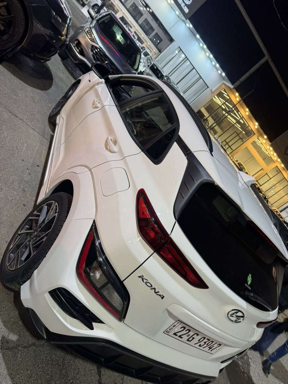 سلام عليكم شباب
كونا N line موديل 2023 

سياره وراد أمريكي حادثها موضح بل صور 

بيها قطعين كلير بامريكا خلفيات 

مواصفتها معروفه 

بصمه 

شاشه كار بلي تحكم ستيرن كامل 

دشبول دجتل 

سياره كامله مكملة على آخر حباية 

بيه طخه صغيره بل باب الي بصف سيايق ممصلحها أصلا متبين 

سعر 133 وبيها مجال 

عنوان بغداد الكرادة داخل 

رقم الهاتف ***********
