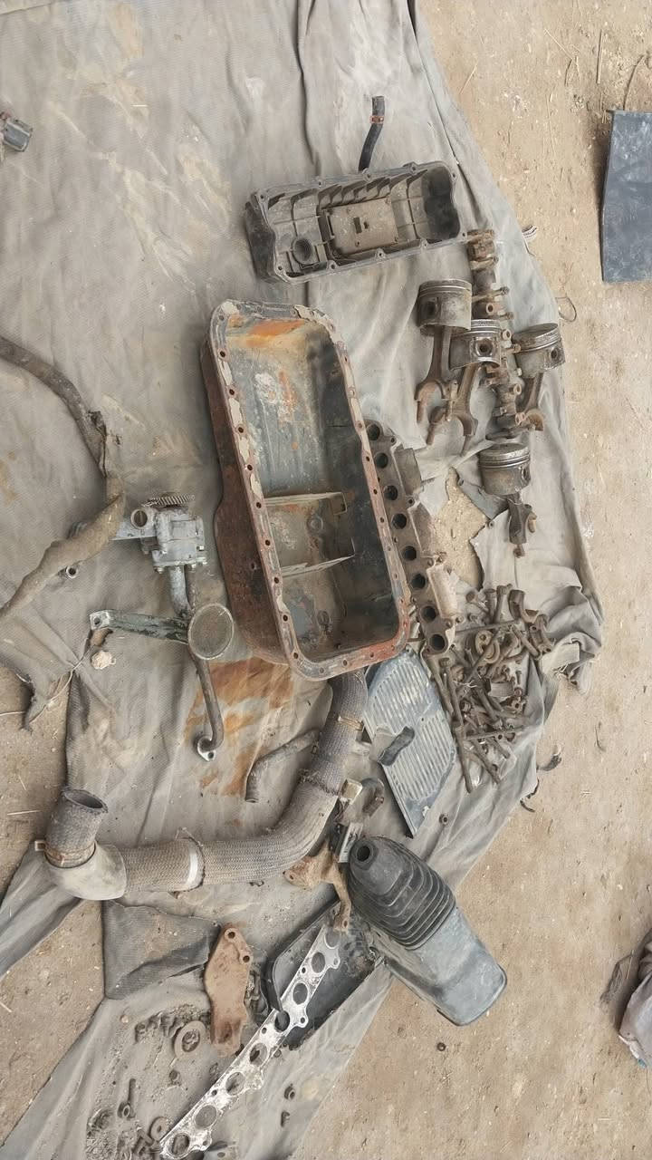 سلام عليكم  غراض كيه ٢٧٠٠ دكشن +كيس +قبغ ولفات +أئويل بم  دهن  مكان الديوانيه  ***********
