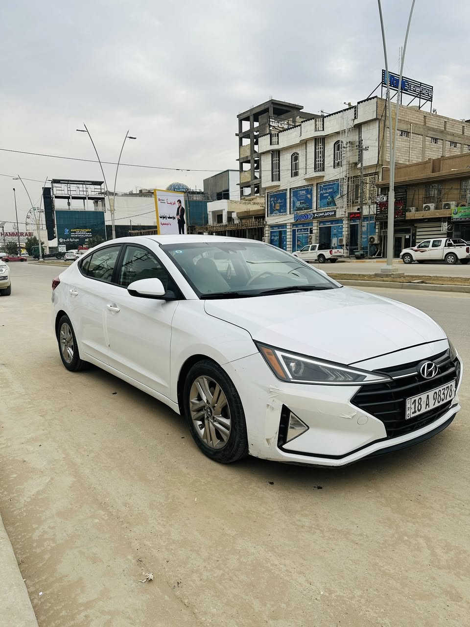 السلام عليكم النترا موديل 2019 أمريكي حادث فقط شبر بارد بل بنيد والباقي كله مكفول من صبغ والتبديل والفتح السياره كله ليبل واحد مكينه 2000دوش كير Atبلادي ماشيه 83 فول مواصفات عدا الفتحه والبصمه منضومه  زنون جديده ضمان 3سنوات  باسمي تحويل مباشر عنوان حله شارع 60هـ***********
