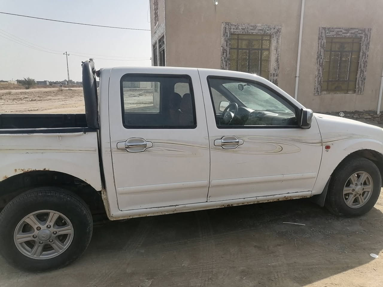 گريت ويل نضيفة2014 محرك گير دواخل كشر نضيف تخم تاير جديد
السيارة بسمي رقم مثنى 
السعر70 ورقة
***********
***********
