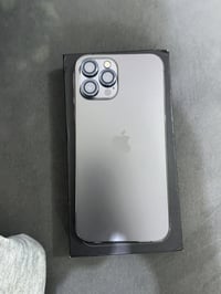 ايفون 12 برو ماكس ذاكره 256 بطاريه 74  مامفتوح امريكي السعر 525 وبي مج...