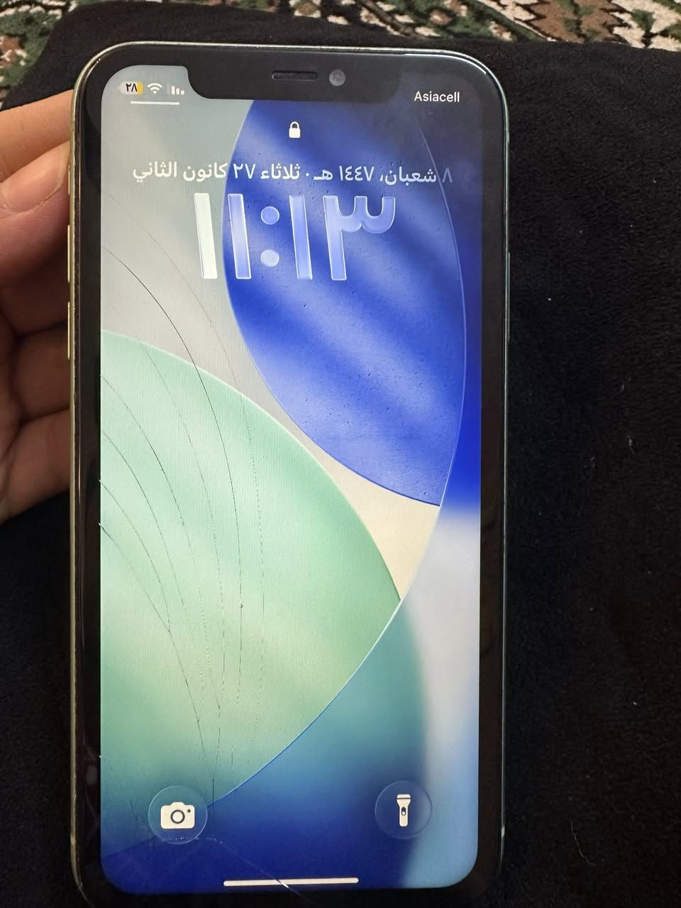 ايفون ١١ عادي البصمه واكفه شاشه مبدله وبيه فطر بطاريه 71 كارتونه موجوده السعر ١٢٥ استفسار ع رقم ***********
