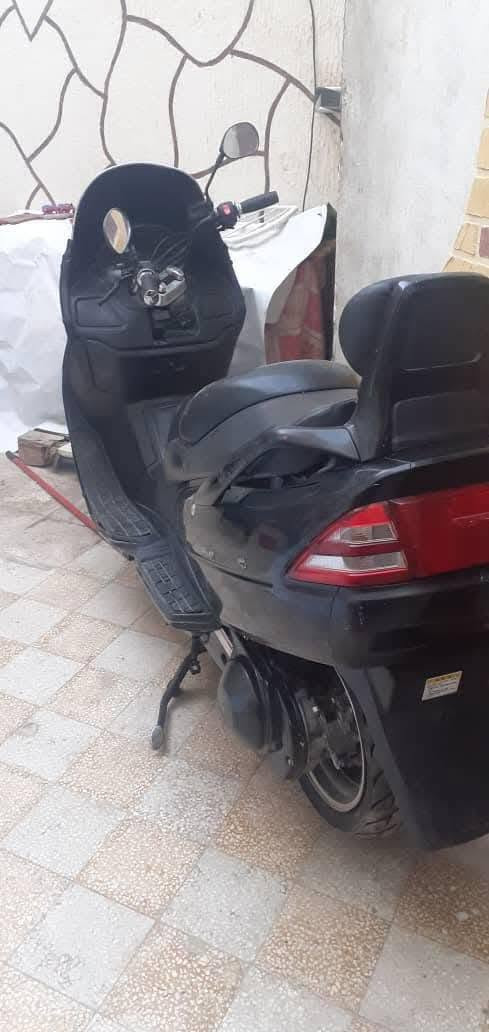 للبيع ميتور سكاي ويف 400 بلستيك 90.100جديد ومحرك منفوض جديد دوليب جداد اوتامتيك جديد قشاط جديد وخرادق اوتمتيك جداد  مامعو اوراق بس عقد بيع الي معتمد يحاكيني خاص


**إذا كنت صاحب هذا الإعلان وتريد حذفه لأي سبب، رجاءا أرسل رسالة إلى الدعم الفني**