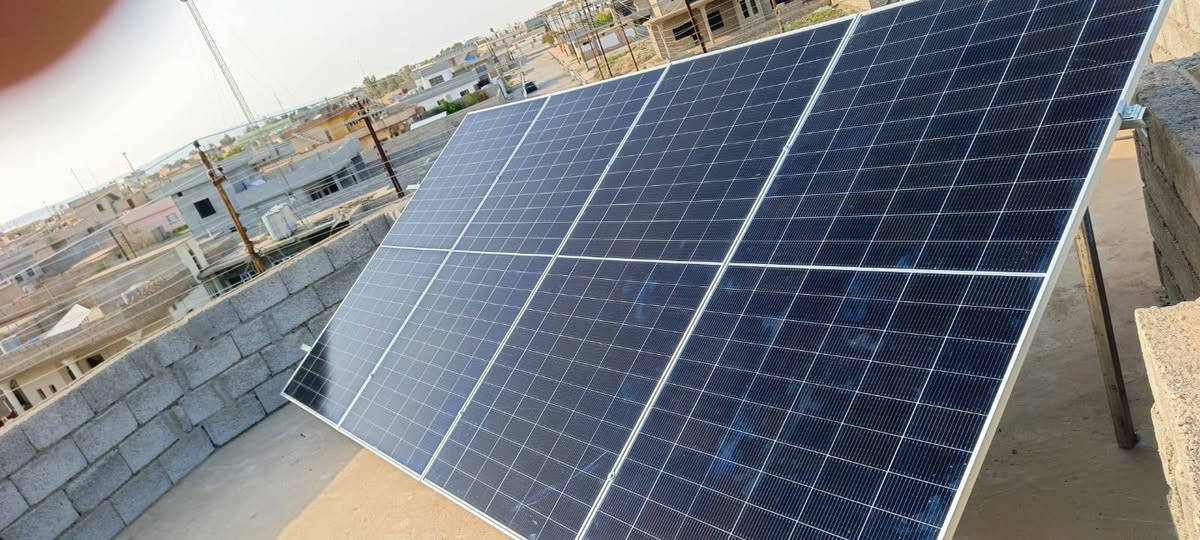 شركة الشروق للطاقة الشمسية النظيفة
👈👈👈👈في كل مكان وفي كل دار 👉👉👉👉

 👍🏻شعارنا الدقه والإتقان والاخلاص بالعمل 👉

تم بحمد الله وتوفيقه تنصيب منظومة  طاقه شمسيه 
في محافظة كركوك ناحية الزاب 

للأخ رياض المحمود 
 /الجمعه /13/ 3 / 2026

 قدرة المنظومة 
👍  6 أمبير ليلي و 8 أمبير نهاري 🔅 💫💥

مكونات المنظومة
بطاريه 7.5 كيلوواط عدد 1 
انفيرتر 4 كيلوواط عدد 1 
الواح عدد 4

عاشت ايديكم الكادر المميز
بقيادة الأستاذ ناظم الصحن 
و  الأستاذ عياد الجبوري 

مواد اصليه من ارقى الشركات العالمية 
ضمان حقيقي مع وصل مختوم باسم شركتنا 
صيانة  كادر متخصص في صيانة المظومات بشكل دوري وفي اي وقت  

شركة الشروق للطاقة الشمسية النظيفة مستعدون لشد وتنصيب الطاقة الشمسية خارج وداخل المحافظة وبسعر مناسب جدا 
متوفر منظومات طاقه شمسيه ونقد اقساط عن طريق ماستر كارد او كي كارد الرافدين حصراً 
موبايل 
 استاذ سعيد *********** 
استاذ ناظم *********** 
استاذ عياد ***********
