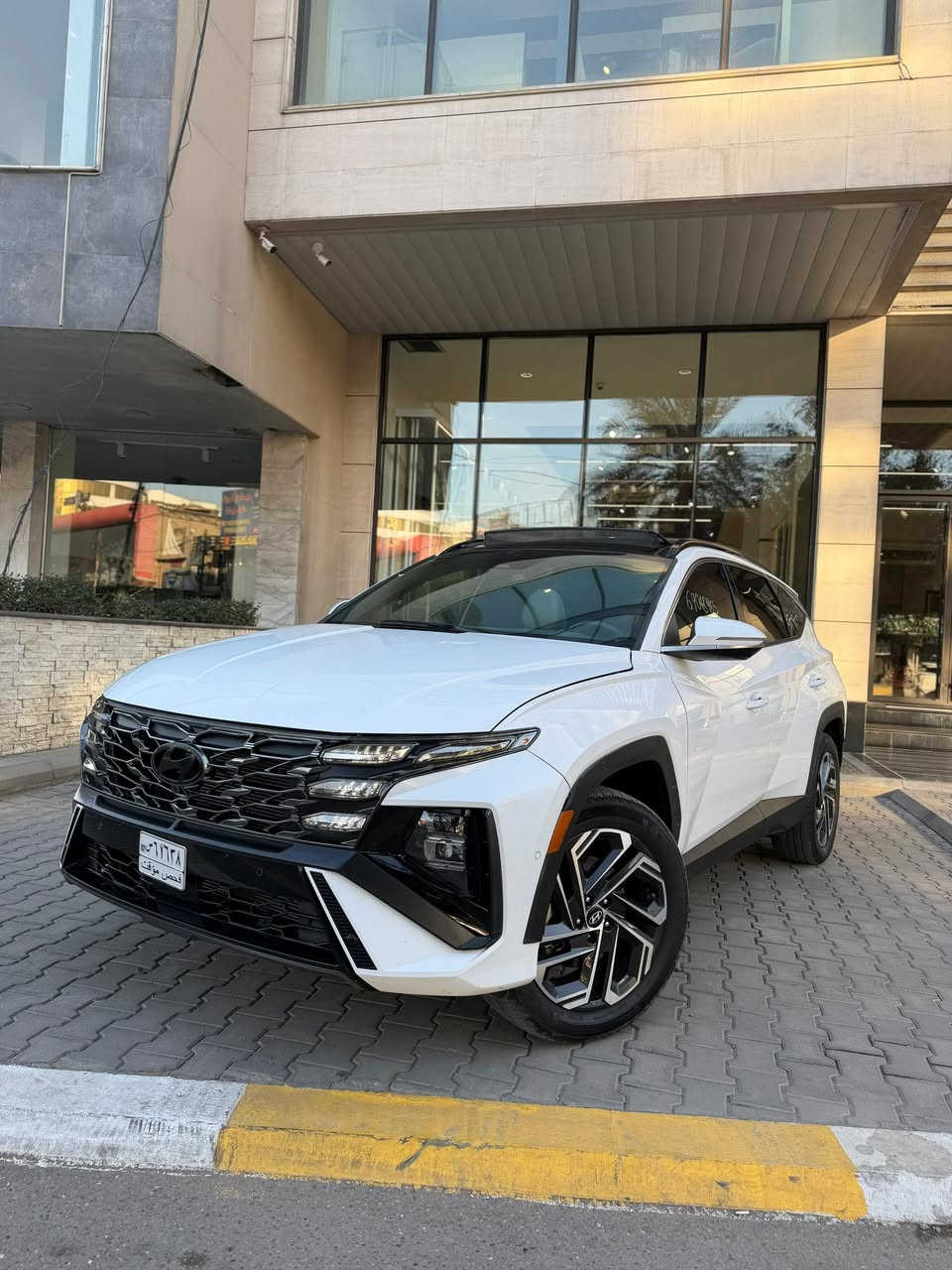 السلام عليكم للبيع توسان 2025 للمتد فول
شاشه جبيره تحكم استيران كامره دوره بصمه 
جلد كشن كهرباء صندوق كهرباء حره بدون رقم
العنوان بغداد زعفرانيه ، الرقم *********** 
السعر 183 وبيه مجال
