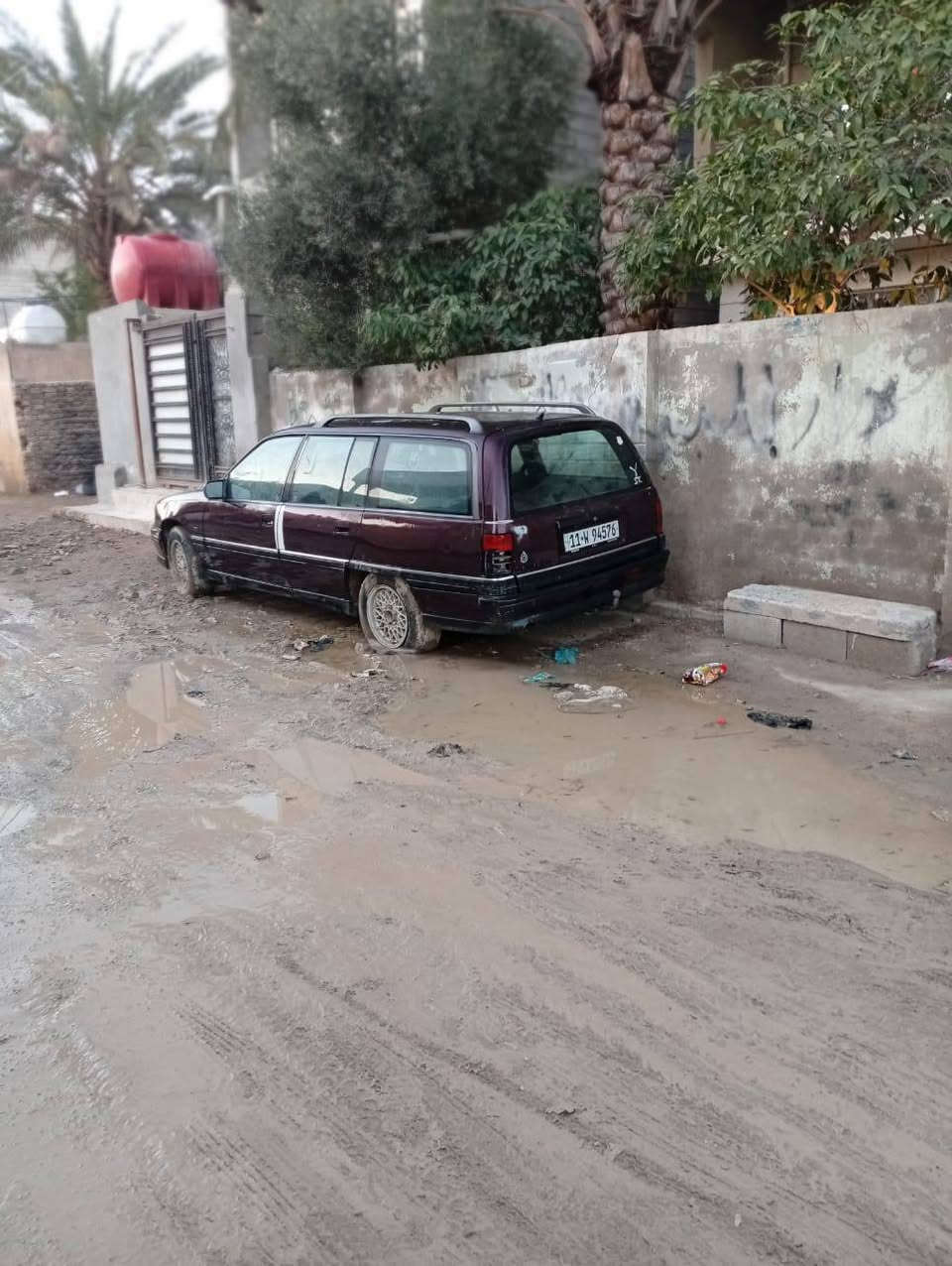 اسلام عليكم  وابل اوميكا  ستيشن  موديل1993 رقم بغداد  دولي  سنويه ال 29   كير ومحرك  مال ابرنس   تهم تأيرات صدر 80بل% كهربائيات شغاله    سعر السيارة 29 رقم الهاتف ***********
