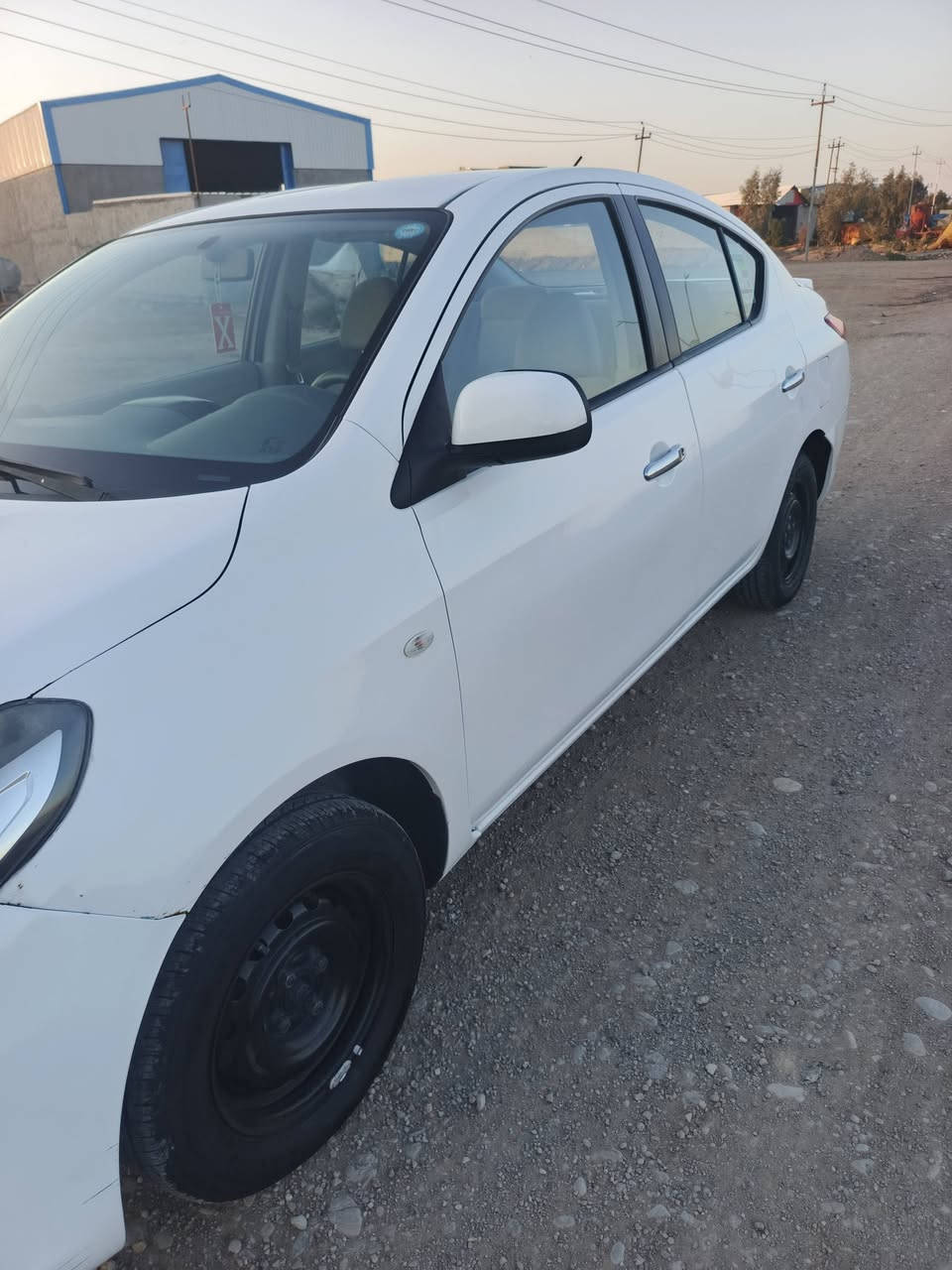 سلام عليكم نيسان سني هندي 2020 رقم اربيل للبيع او مراوس تحويل مباشر بسمنه ام البليته الزركه شاشه كامرة خلفيه سياراة حيل نضيفه من ايدك للشارع تخم تايرات جديدة ماشيه 104 بالعافيه على ياخذها السونار بالمنشور مكفوله بيها صبغ شبر جوة الرقم الصندوك وشويه بارد سعرها 100 قفل مكانها جديدة الشط قرب بوابه بغداد غير متواجد على فيس للستفسار ***********
