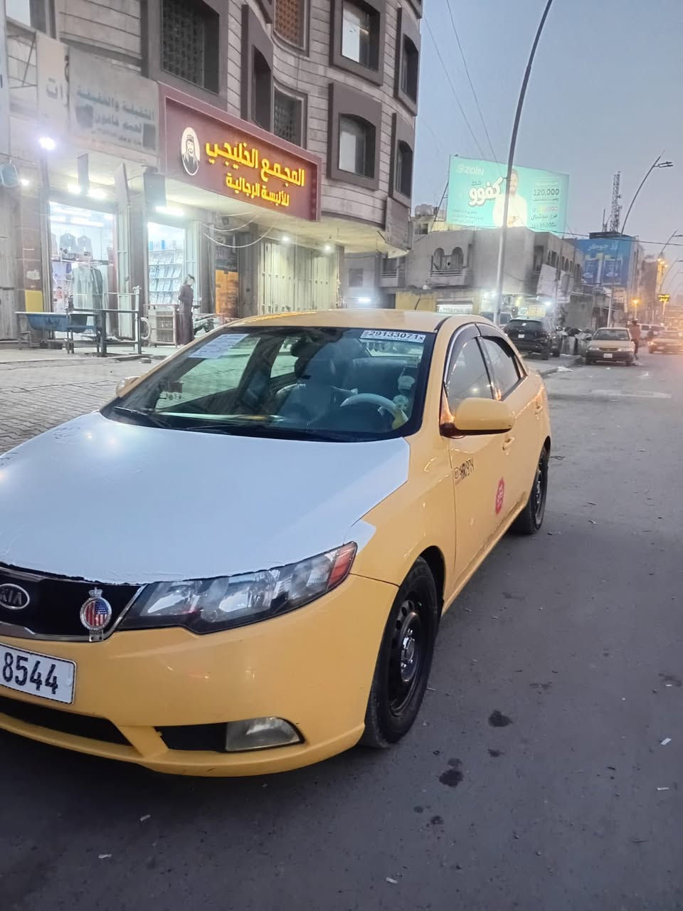 كيا فورتي 2013 وارد امريكي حادثها جاملغ امامي ايمن وبيها بالعراق باب خلفي مبدل مثل ماموضح بالسونار رقم بغداد تحويل مباشر هيئه مصفره سنويه جديده
المواصفات &&&&&
محرك 2000 دوش
فول تحكم ستيرن 
شاشه تاب اصليه
كامره خلفيه دواره 
كير اوتماتيك 
حاكيه بلوتوث اتصال 
كشافات اماميه 
كير محرك مكفولات تبريد تدفئه شغالات صدر خلفي امامي جديد تخم تاير ووياله شادهن جدد سياره جاهزه نصبه فول واحلى من الصور 
عارضها ب73$ وبيها مجال شي بسيط 
مكاني بغداد 
***********
