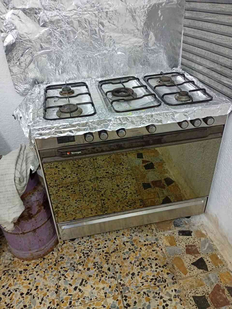 طباخات باله كويتي ايطالي شرط الشغل والفحص العنوان حي التجار *********** الرقم
