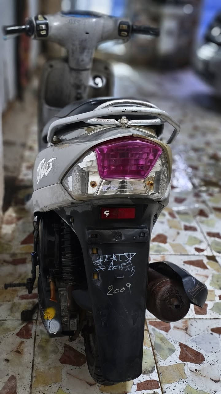 سلام عليكم
دراجه للبيع 
ماكس منغولي 🤍
كفاله عامه 
ختم واحد من طول لطول
كهربائيات كلها شغاله 
السعر واتس***********
