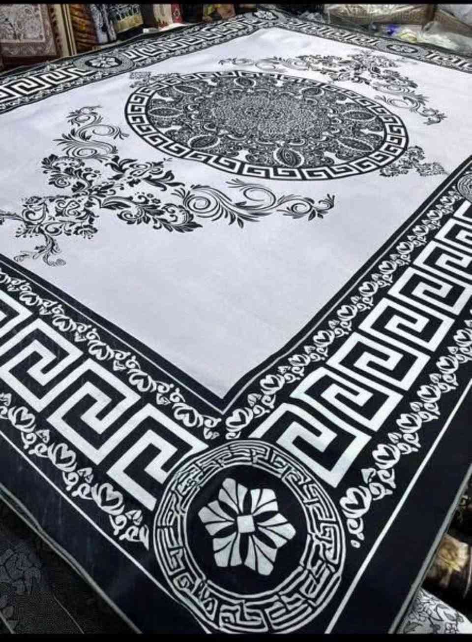 مجمع ضياء العكيلي شارع شيخ ستار قرب مجمع عباس العگيلي ***********
