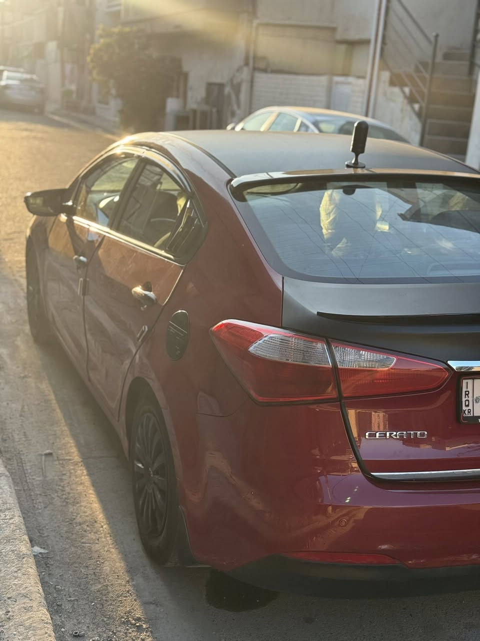 السلام عليكم شباب سيراتوا 2013 شكل ال 14
رقم اربيل الجديد باسمي 
مكينه 1600 
مواصفات كامره شاشه 
تحكم ستيرن 
كروس سرعه 
تبريد قطعتين 
ماشيه 185 
مكينه و كير ما مفتوحات 
بيها 3 قطع صبغ بدون دواخل ولا ايرباك
مكاني الطوبجي 
السعر 115 و بيها مجال قليل 
***********
غير متواجد على الفيس
