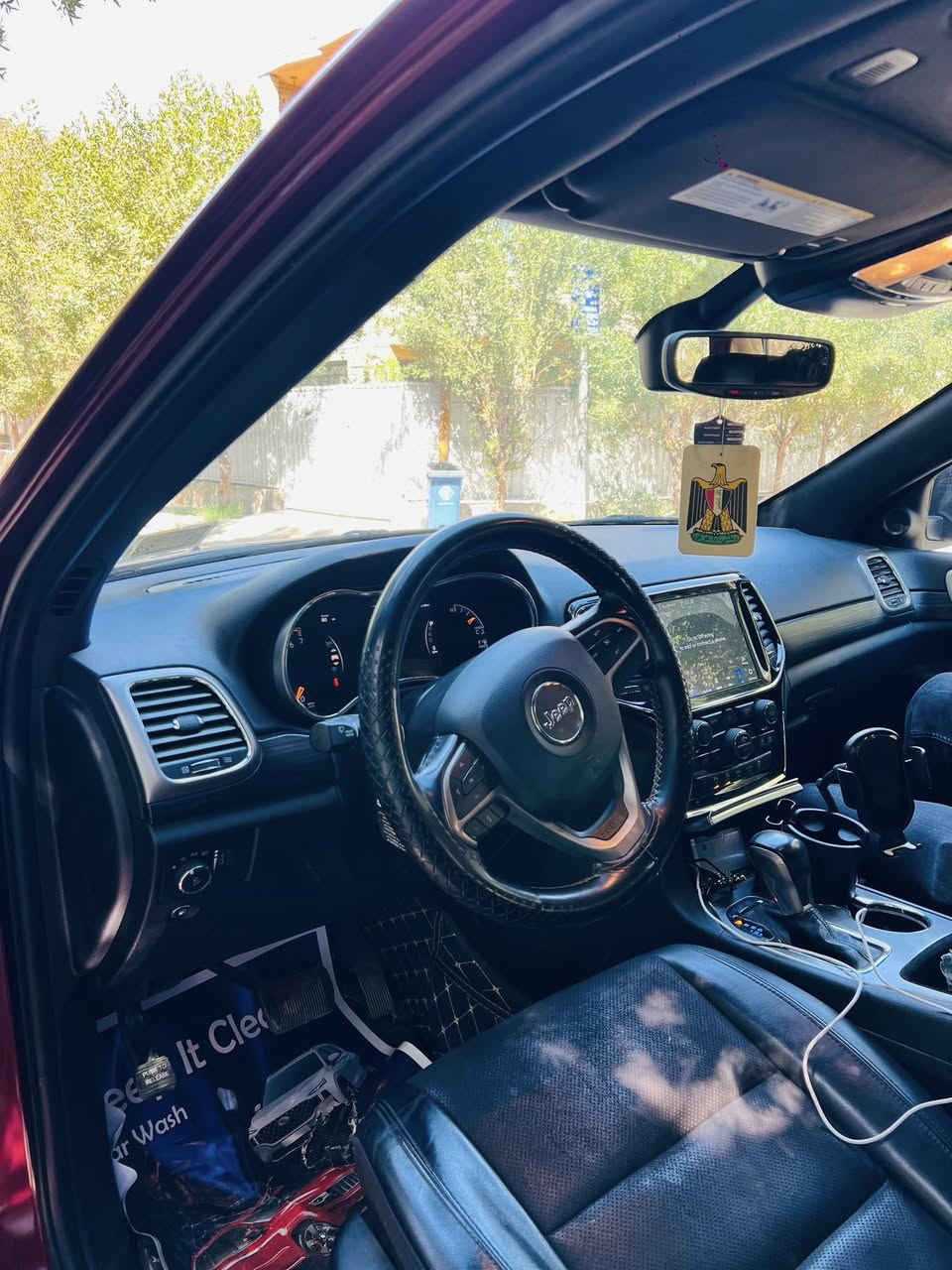 2020 بلاك توب
سلام عليكم
جيب 2020
فول مواصفات
ربع البنيد صبغ فقط
معروفة مواصفاتها
لايت داينمك متحرك
ويل ٢٠
ماشيه ٦٠ الف فقط
حساس جانبي خلفي
مانع تصادم
رقم سليمانيه باسمي
مكاني شارع فلسطين بغداد
***********
