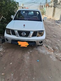 نيسان نيفارا • ٢٠٠٨ • تايرات جديدة