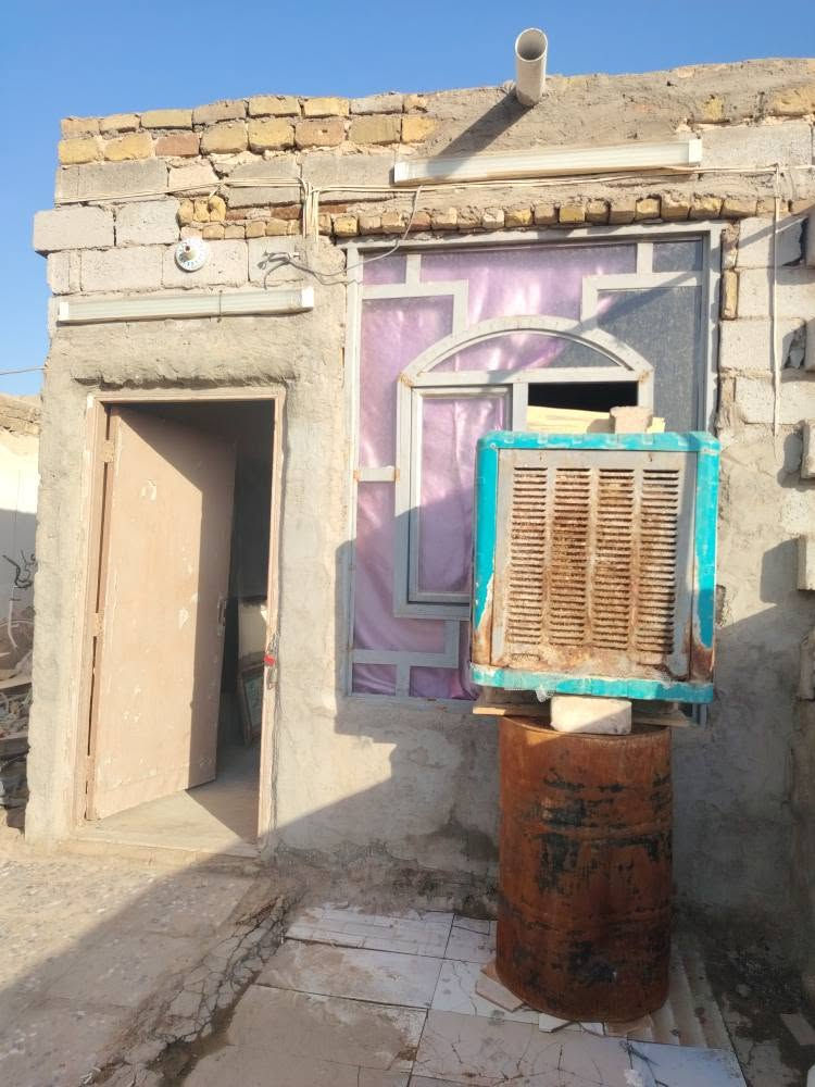 بيت طابو زراعي مساحه ١٠٠ نزال ٢٣ بيه غرفه وحده وثانيه ماكامله وتخاريج وماء وكهرباء ومجاري موقع كوفه حي ١٧ تموز حي الصدر الثالث عشارع مقابل ملعب الصداقه سعره ١٥ وبيه مجال رقمي الهاتف *********** النجف, العراق
