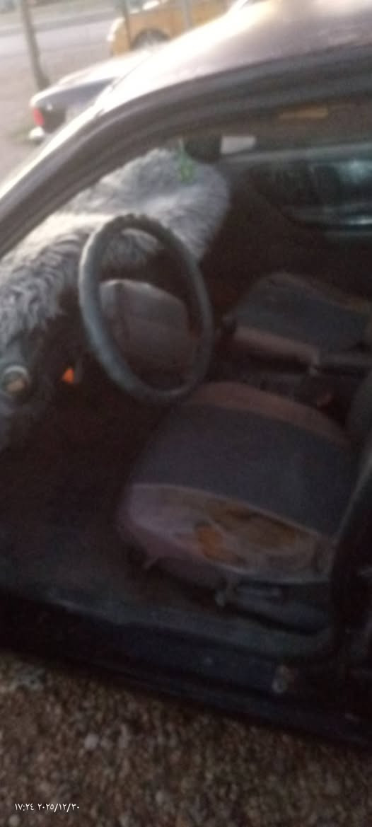 سلام عليكم سيارة شوفرليت موديل 93رقم كربلاء دولي مكينه وكير عادي سيارة جاهزه من كلشي  السعر 18ورقه المكان بابل المحاويل ***********
