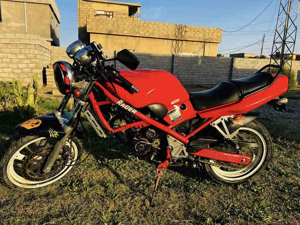 يالله السلام عليكم  بطح بانده ربع كرستال للبيع محور محرك 150شغال مايعوزو شي سعر425وبي مجال ذامو شراي لا تعبني رقم ***********
