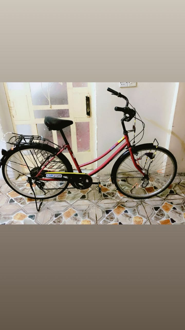 سلام عليكم بايسكل للبيع حجم 26نضيف سعره 75عنوان بعقوبه تحرير ***********
