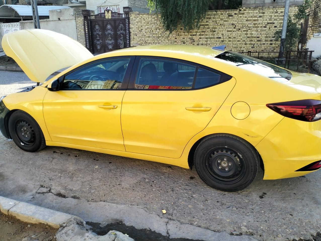 مكلف بنشر اتصل ودلل
النترا 2020وارد امريكي مكينه 2000 رقم بغداد سنويه جديده حداديه جديده حادثه موجود اي استفسار اتصل مكان السياره ميسان  

***********
