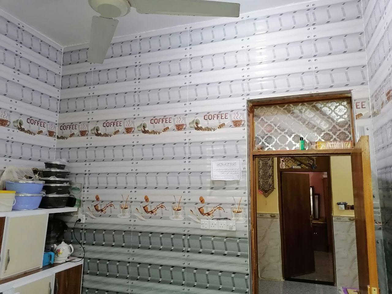 الدار للبيع مساحة ١٣٠م 
حي الصدر الأولى قرب متوسطة الرحمان 
الواجهة ١٠ م النزال ١٥ بناء حديث ويوجد جميع الخدمات 
للأستفسار اكثر الأتصال على الرقم 
***********
