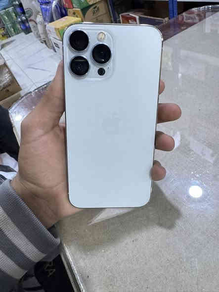 13 pro max نموذج m مكفول من كلشي امريكي بطاريه 93 نضيف جدا كامل ملحقات كارتون مطابق سعر 775 وبي مجال الحله السياحي ***********
