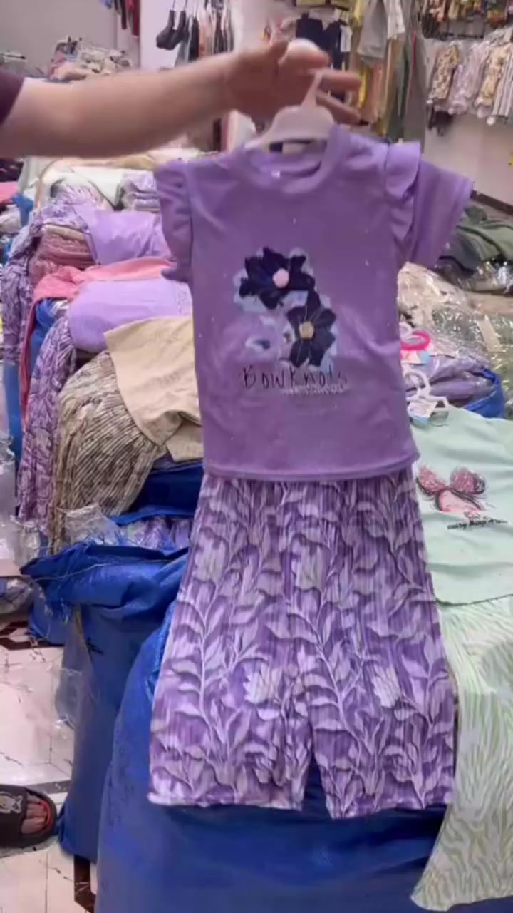 تراك بناتي بيبي 
بدي طش الرمل 
بجامة كيلوت 
قياسات 
12/13/14
يلبس اعمار 
من 1 سنة 
الى 4 سنة 
سعر الدرزن 
42 الف 
جملة القطعة 
3500
توصيل 6 الف


**إذا كنت صاحب هذا الإعلان وتريد حذفه لأي سبب، رجاءا أرسل رسالة إلى الدعم الفني**