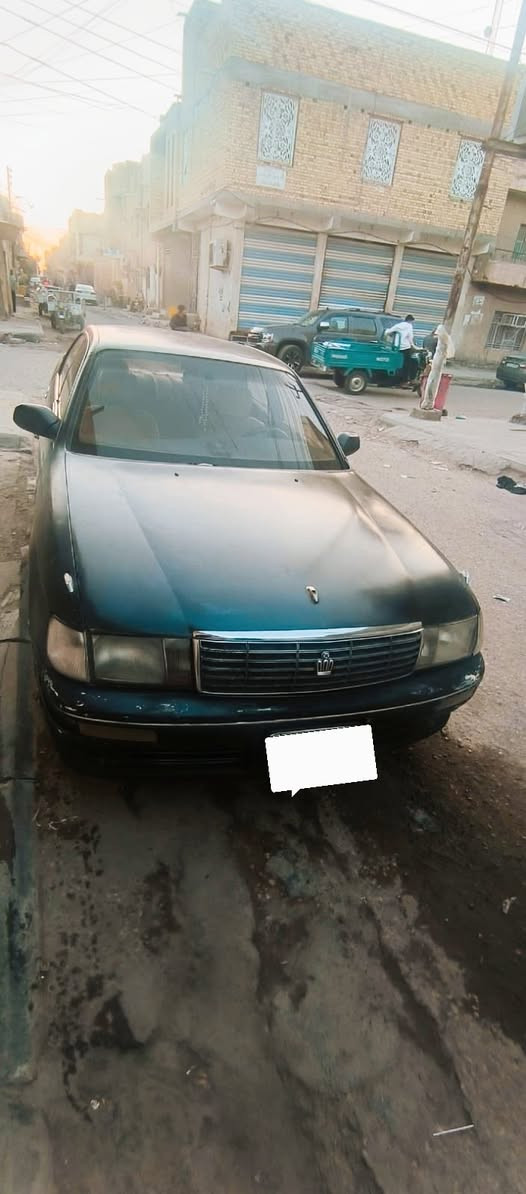 سلام عليكم اخوان 
سيارة بطة 94 لونها ازرق غير محدد
مكينه ثنين ونص السيارة بالناصريه مركز وراعيها موجود بسيد دخيل ويريد مداور  رقمها نجف السنويه منتهيه من ال19  علماً انو  بيها خطأ برقم القرص التصحيح عليه والمداور ع المشتري  السيارة لاكص ولانقل جثه بس بيها ضربة جنطة لكن ابيع كوم حديد سعرها 37$
عجبك سعرها تواصل وياي ماعجبك ادعيلنه بالتسهيل والله يرحم امواتك *********** واتساب
