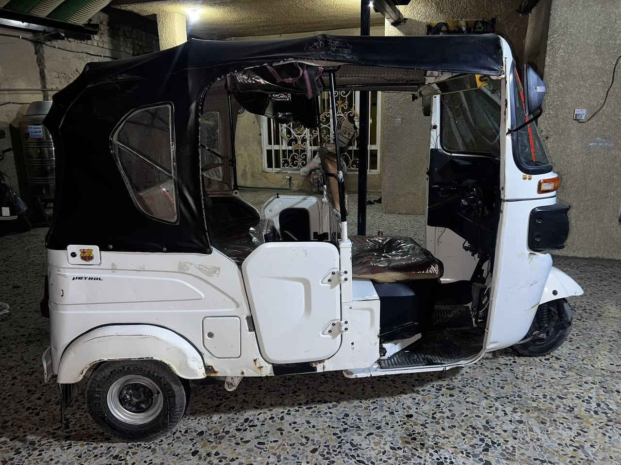 21بدون اي تعمري خير منه الله السعر ٧ونص وبيه مجال مكاني بغداد حي النصر 077667346


**إذا كنت صاحب هذا الإعلان وتريد حذفه لأي سبب، رجاءا أرسل رسالة إلى الدعم الفني**