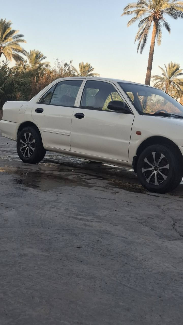 سيارة براتون للبيع بأسمي سنوية مصبوغة حزام كير عادي محرك مجفت جديد تخم تايرات مبدل جديد
صلاح الدين بلد السعر ٣٨
***********
