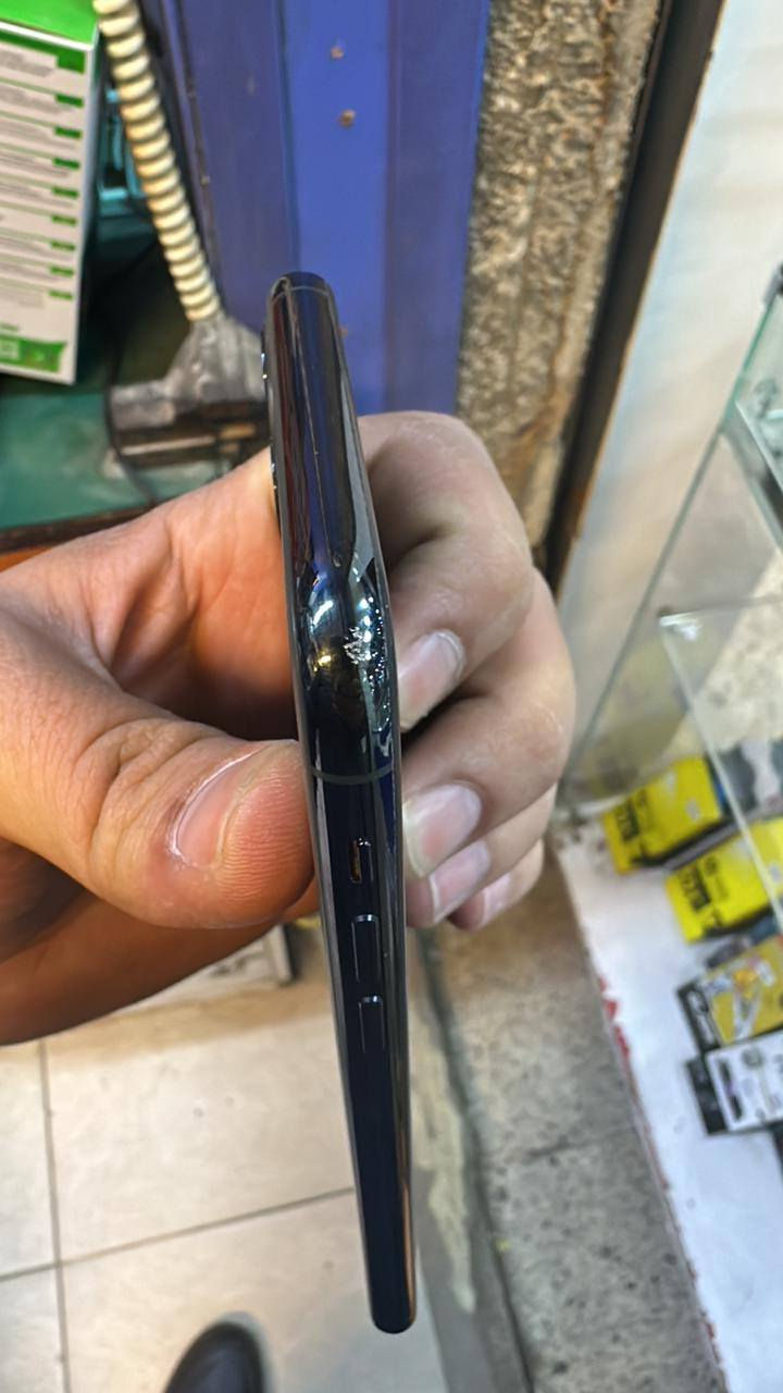 السلام عليكم
ايفون ١١ برو ماكس ممفتوح وتر بروف
ذاكره ٢٥٦ بطاريه ٧٣ جهاز كلش نضيف
ملحقات بس باكيت اصلي
السعر ٣٣٠ الف
بغداد الكرخ ومتوفر توصيل


**إذا كنت صاحب هذا الإعلان وتريد حذفه لأي سبب، رجاءا أرسل رسالة إلى الدعم الفني**