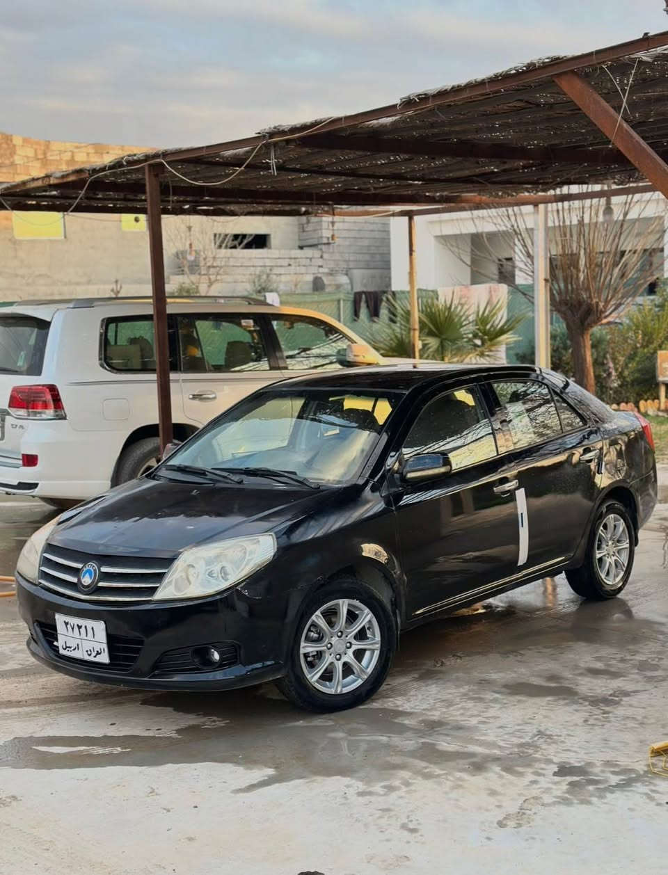 سعری ٣٦ وەرەقە و ٨وەرەقە خرامەی لەسەرە دیدەمەوە 

ژ.م/ *********** /وەتسئەپی لەسەرە

جیلی مۆدیل ٢٠١٣ 

٣پارچەی خۆم سبوخم کردوە بێ دەحم لەسەرکاڵبوونەوە 

گێر و مەکینە و تەبریدی بەشەرت 

سەیارەکە یەک دینار مەسرەفی تێدانیە هەموو گیانی مەزبووتە 

شاشە و کامیرەم بۆ بەستاوە 

سعری ٣٦وەرەقە و ٨ وەرەقە خرامەی لەسەرە دەیدەمەوە 

ژ.م/ *********** /وەتسئەپی لەسەرە أربيل, العراق
