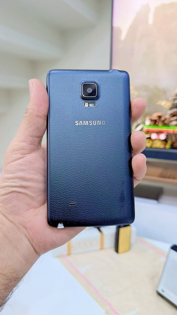 Samsung note edge
للبيع تلفون انتيكة والنظافة مبين بالصورة 
شغال بدون اي عيب القلم بلاد ويا 
ردشراي دز رسالة خاص وتاخذ عيوني


**إذا كنت صاحب هذا الإعلان وتريد حذفه لأي سبب، رجاءا أرسل رسالة إلى الدعم الفني**