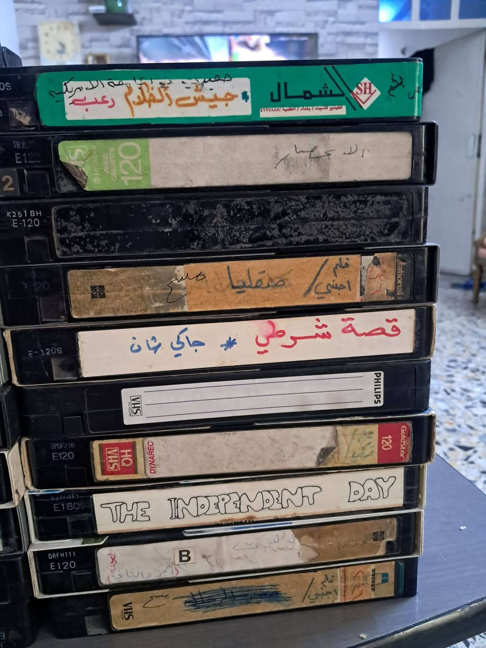 افلام فيديو العدد 21فلم مع التوصيل 25الف قفل 🔐 🔐 يوجد توصيل ***********سيد عباس
