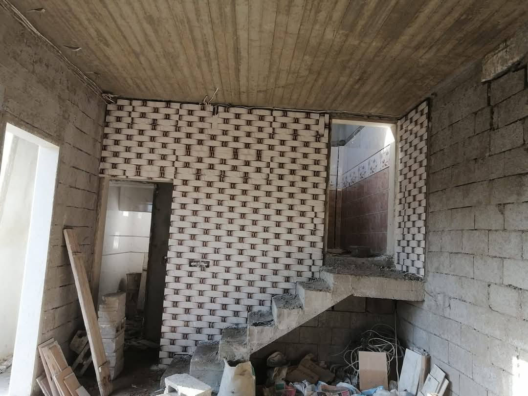 السلام عليكم اسطه سيراميك متفرق حالين ابسعر مناسب رقم الهاتف ***********
