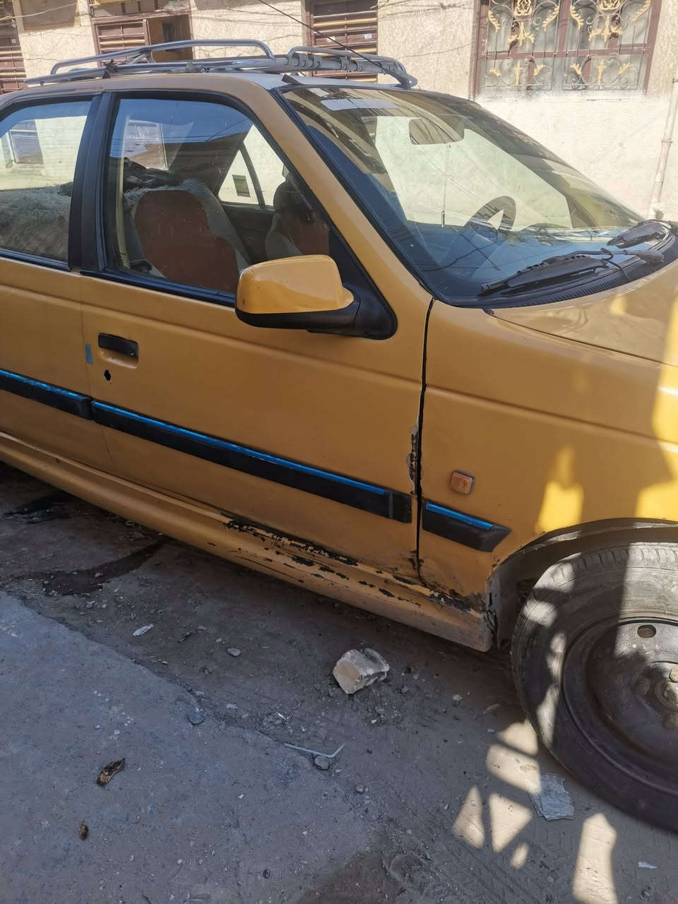 بيجو لميس 2013 405 للبيع
مصفرة هيئة و غرامات رقم انكليزي السياره مبدل بيها دعاميه و جاملغ امامي جهة السايق كير و مكينه مكفولات

شرط التحويل

***********
