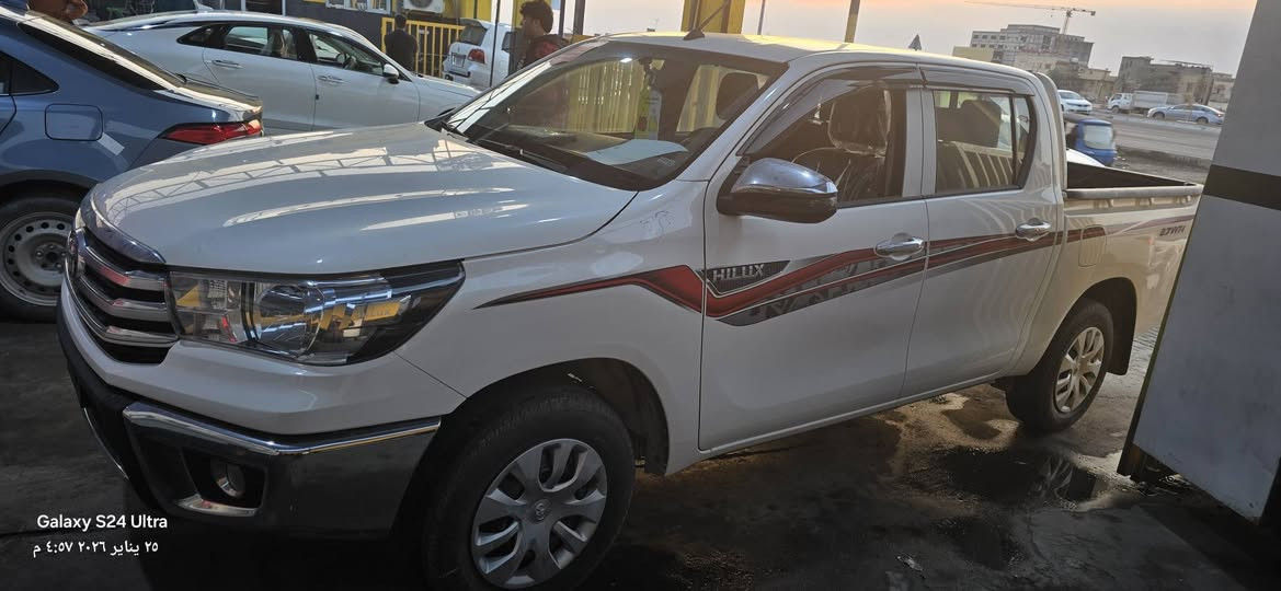 سلام عليكم بيكم هايلوكس موديل 2025 سياره وضع شركه ساز كير عادي السعر  255 رقم بصره رقم الهاتف ***********
