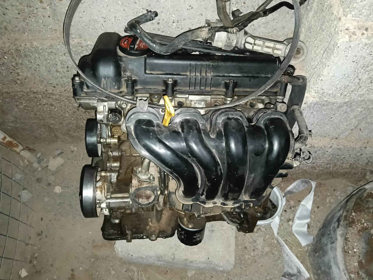 سلام عليكم عندي مكينه البيع  اكسند الخليجي موديل ١٣  ابيع تفصيخ او كامله  ***********
