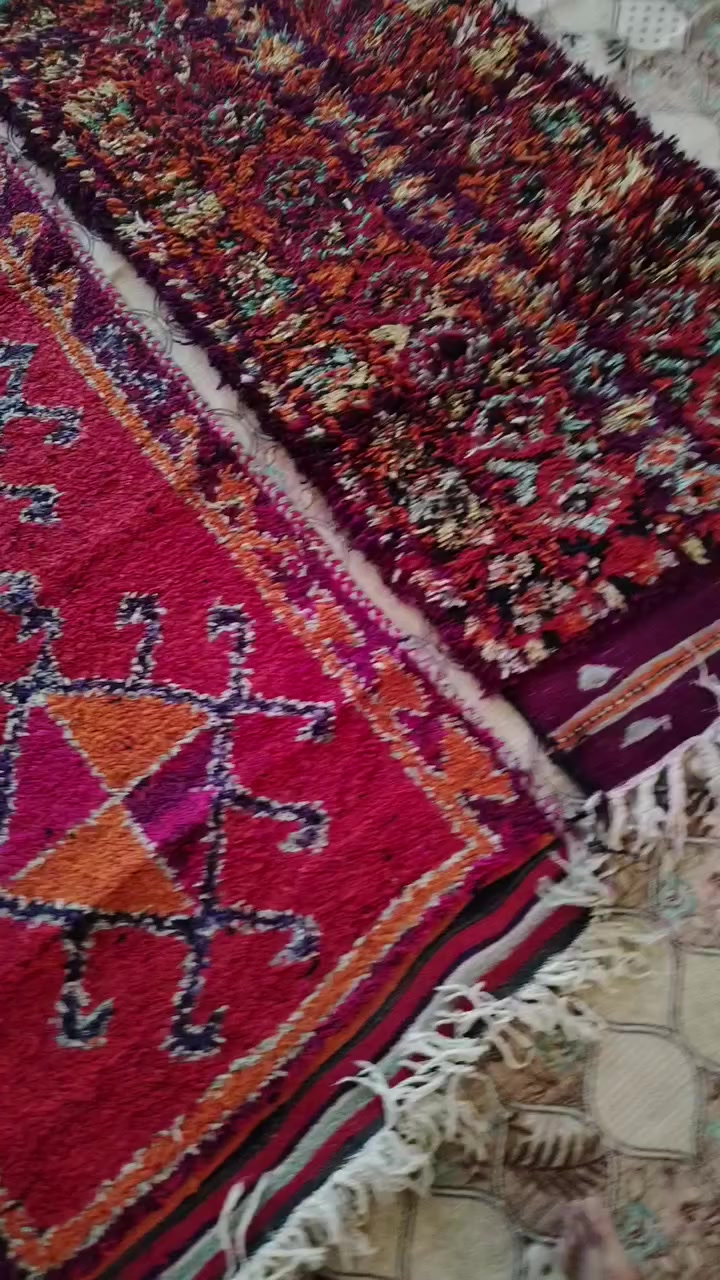 متوفر غلايج عدد 4 جدد
ما مفروش
تواصل ***********
