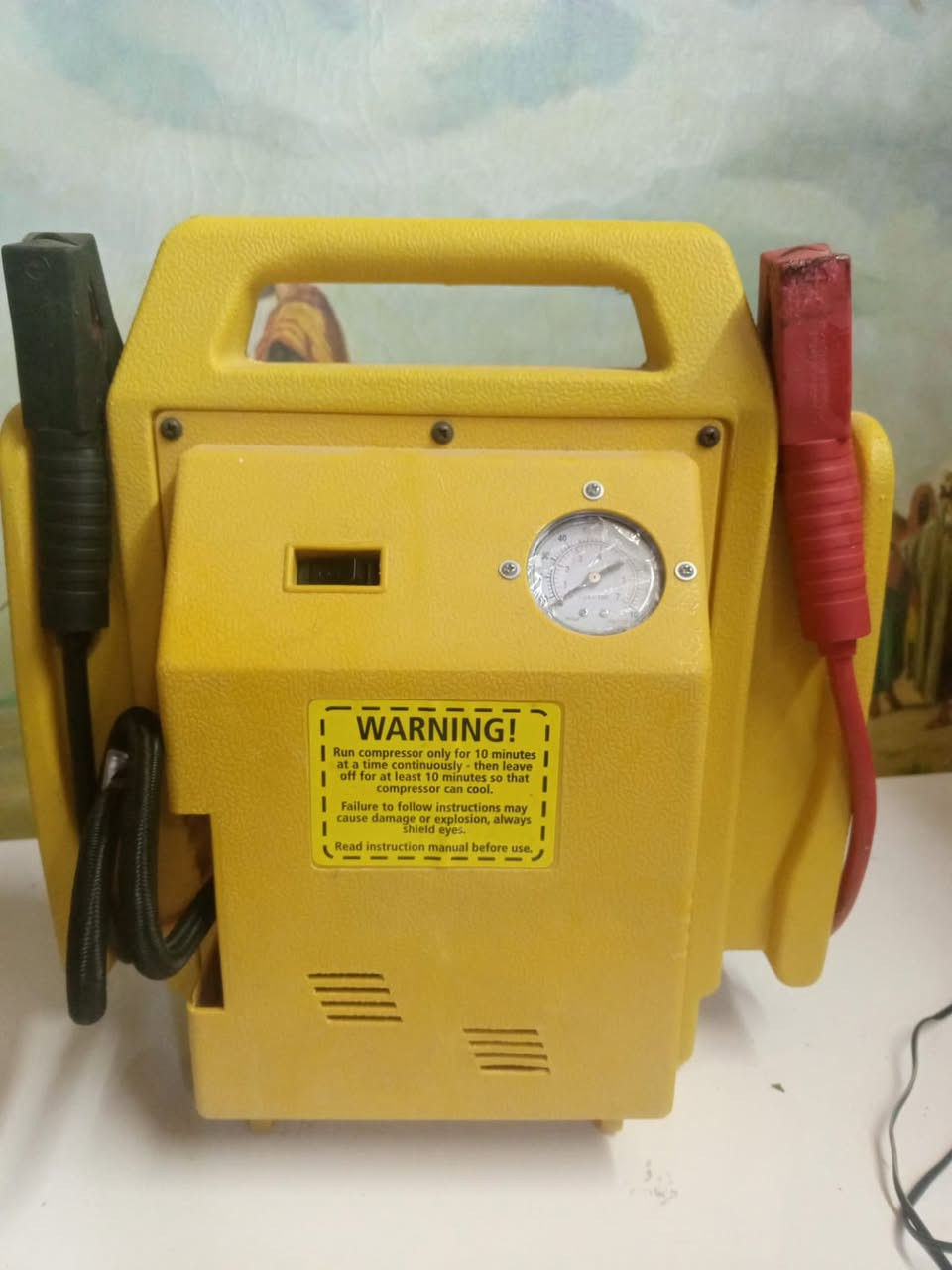 شاحن سيارة 4×1 حجم كبير (عاطل فحم) سعرة 25 الف
ملاحظة: يظهر ضوء احمر للشحن بس ميشتغل
بالة انكليزي
.
#شلعة


**إذا كنت صاحب هذا الإعلان وتريد حذفه لأي سبب، رجاءا أرسل رسالة إلى الدعم الفني**