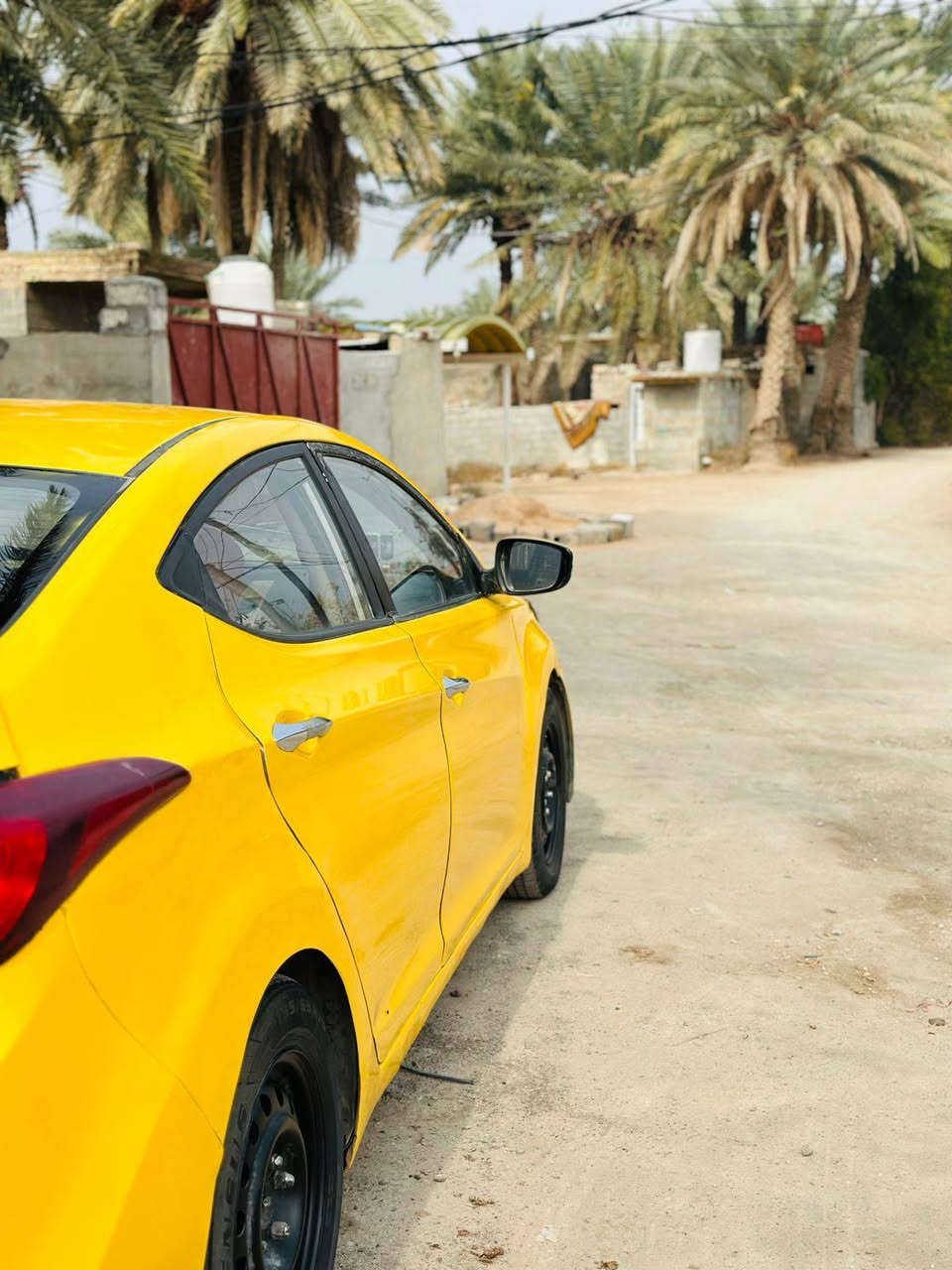 النترا البيع خليجي موديل 2015 سياره ضربته جاملغ الخلفي ومبدله بابين السعر 95 وبيه مجال المكان كربلاء الابراهيميه الشراي يتصل ***********
