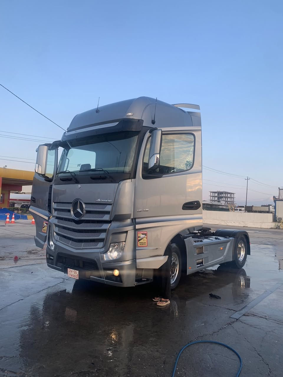 موديل 2018 حجم 18/45
كاميرا حساس سلاجه 
ساقف ليزار باردا كارباي 
لايت زينون علمه ضويه سبليت خازن
تاخم تاير و تاخم ويل كروم
***********
