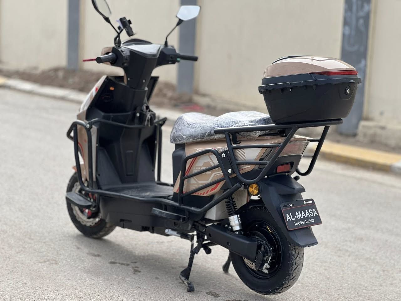 السلام عليكم
للبيع سكنس شبح الماسه المدرع 

دبل سويج +دبل كرت+دبل بصمه تشغيل عن بعد

6باتري بطاريات  فول شرط فحص

ماطور نظيف جدا استخدام قليل

دبل اشاره/نضام ار رجوع للخلف 

4سرع+مثبت سرعه/سرعه 99

لايت عالي ناصي لد ار جي بي ملون 

سعر خاص 

 عنوان عامرية الصمود 
السعر (675) وبي مجال قليل  

استفسار اتصال &

*********** 

***********
