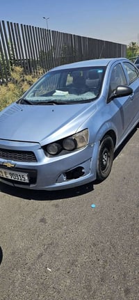 شوفرليت سونك موديل ٢٠١٢ مكانها بغداد رقم بغداد سنويه جديده بأسمي  سيار...