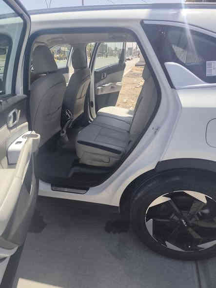 سورنتو موديل 24 فول مواصفات محرك 6 سلندر 3500
بصمه

بنراما

داتا شو

حساس امامي خلفي

سبعه راكب + 3 قطع تبريد

كير ماوس

دبل كشن كهرباء

جنطه كهرباء

لد نهاري + لايت اربع عدسات

سايد بريك دكمه

اوتو هولد

شاشه متصله كبيره

اریل نفکیشن

شفتات ستيرن

شاحن واير ليس

بعد هواي مواصفات

السياره مكفوله ع وضع الشركه ماشيه 60 الف سيارة جديدة بمعنى الكلمة 

السعر : 345

للإستفسار 
***********
