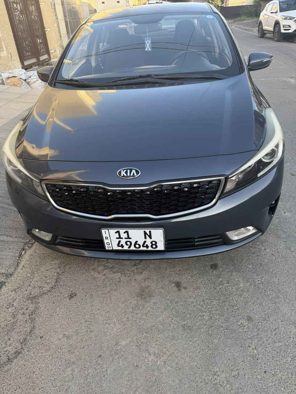 سلام عليكم للبيع كيا سيراتو موديل ٢٠١٨ وارد خليجي ماشية ٩٧  بية رش جاملغ خلفي فقط بدون حادث  لسعر ١٢٦ مكان سيارة بغداد حي جامعة رقم هاتف ☎️ ***********
